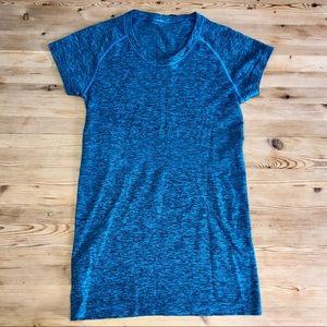 Lulu Swiftly Tech Short Sleeve Sz 6